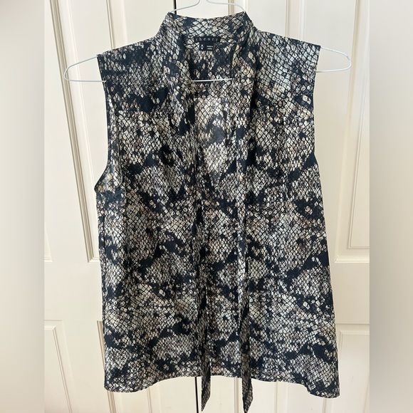 Theory 100% Silk Top - Picture 1 of 7